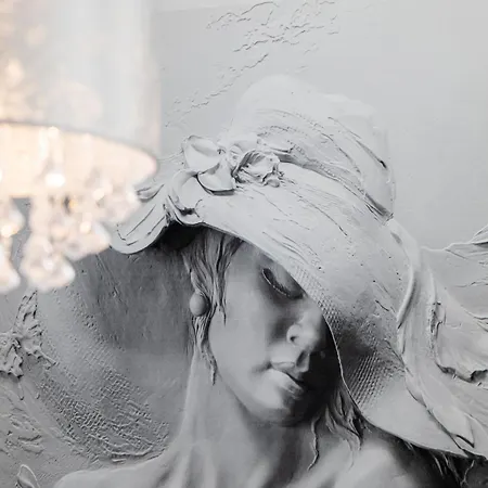 Appartamento Grosszuegiges Fuer Gruppen Im Zentrum Von *