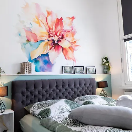 Grosszuegiges Fuer Gruppen Im Zentrum Von Appartamento