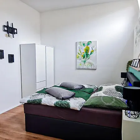 Grosszuegiges Fuer Gruppen Im Zentrum Von Appartement Eisenach