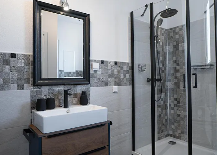 Grosszuegiges Fuer Gruppen Im Zentrum Von Appartement *