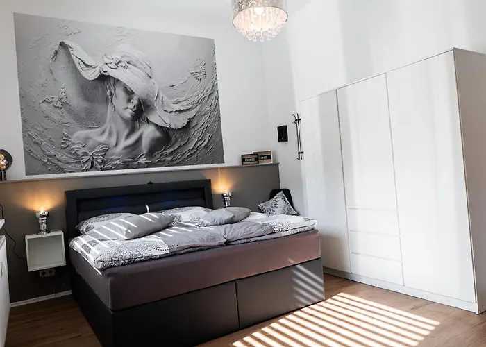 Grosszuegiges Fuer Gruppen Im Zentrum Von *